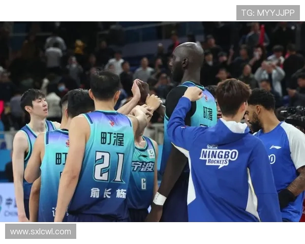 黑马逆袭CBA足球大胜震撼全场重新定义联赛格局 黑马逆袭CBA足球大胜震撼全场重新定义联赛格局