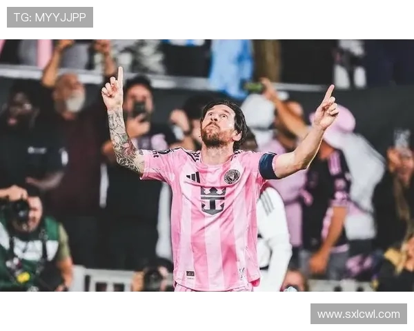 梅西逆转之夜展现20年技艺两记禁区外精彩破门引爆全场